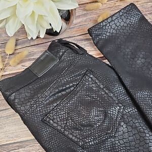 TRUE RELIGION CASEY BLACK SNAKESKIN LOW-RISE SUPER SKINNY PANTS